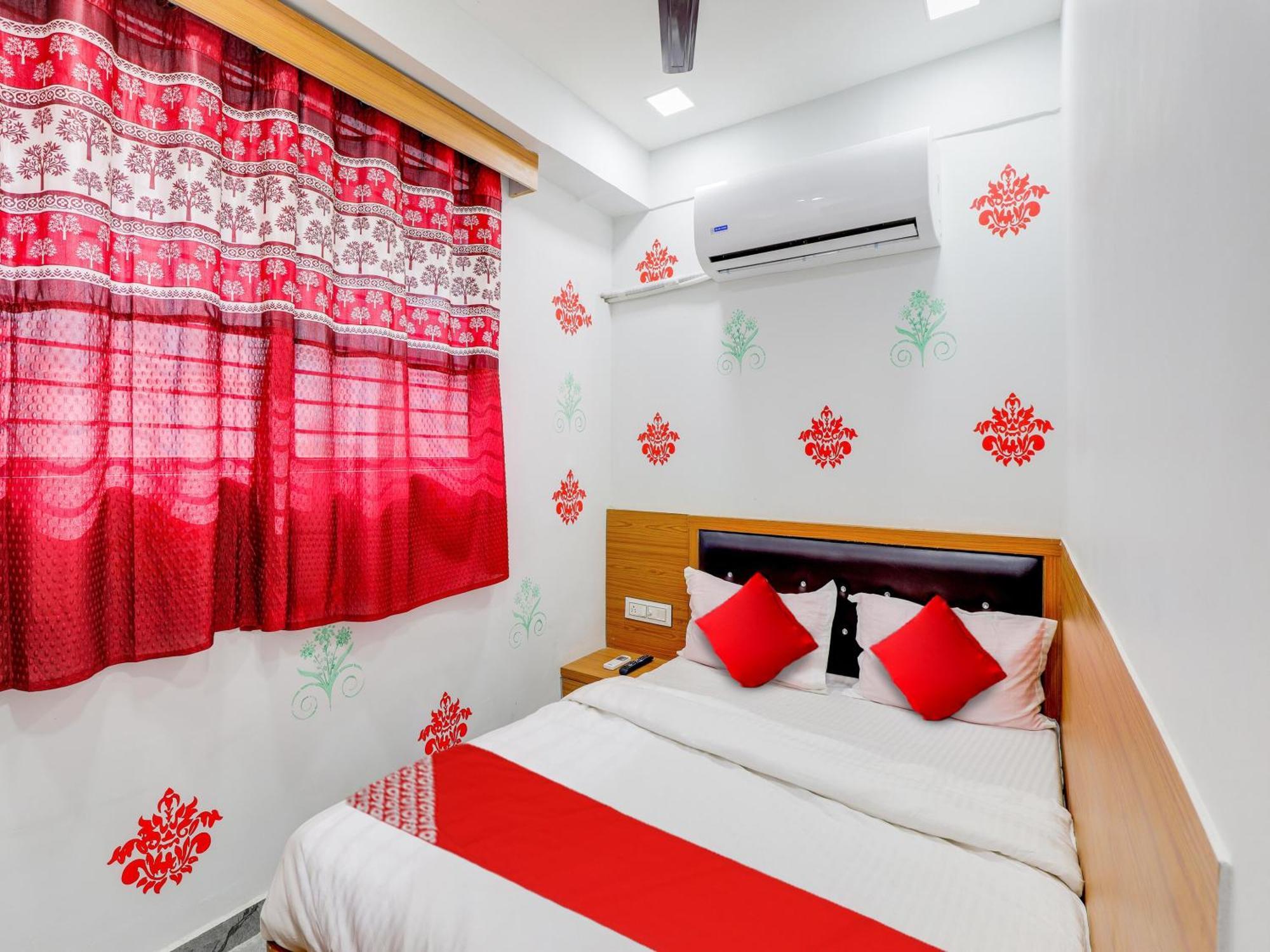 סוראט Hotel O Green City מראה חיצוני תמונה